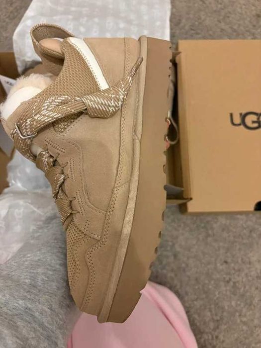 UGG Lowmel Sand r.38