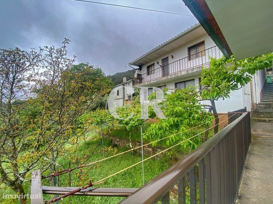 Moradia T3+1 para venda em Coentral - Castanheira de Pêra — Alvares, Coimbra