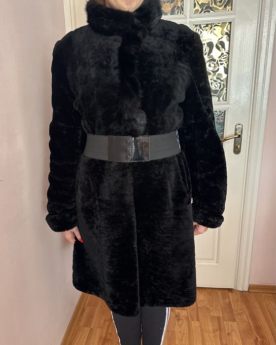Шуба натуральне хутро мутон норка