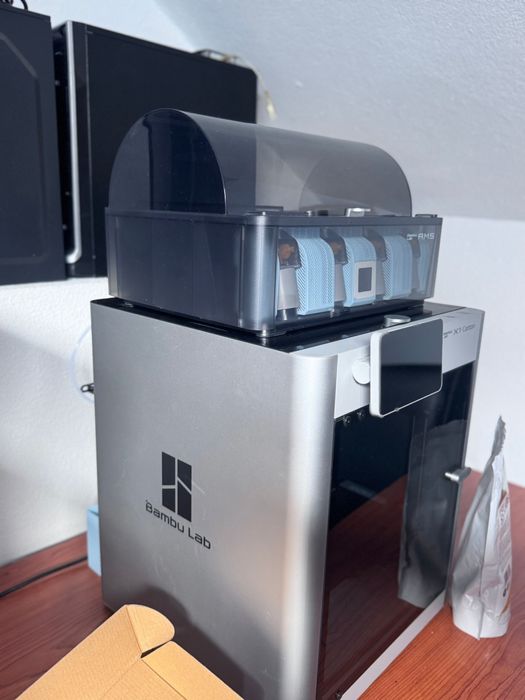 Bambu lab x1 carbon COMBO + Filamentos (22 rolos)