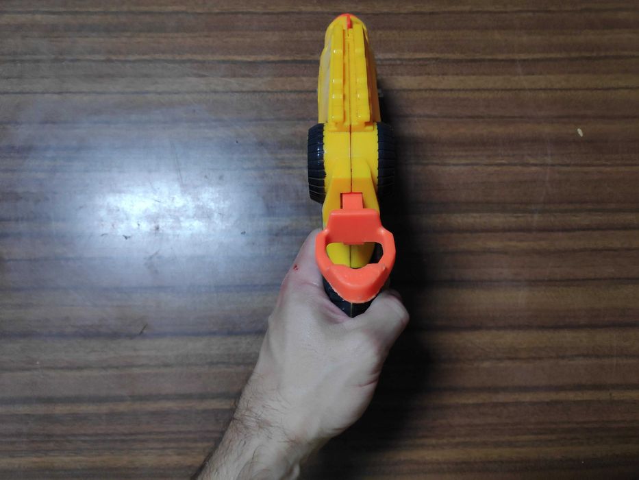 Pistola NURF com mira Laser