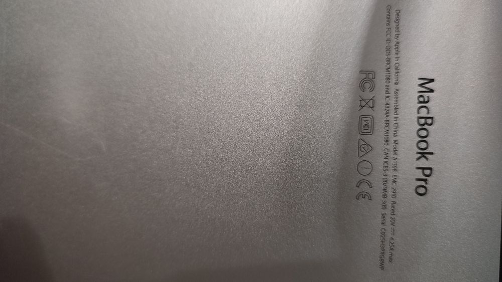 MacBook a1398 - 15 дюймів, ssd 512, i7, 16gb ОЗУ. Шикарний ноут