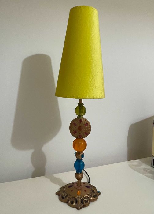 Candeeiro "Gato Preto" colorido c/ pedras