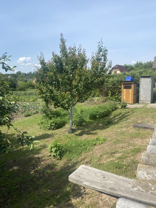 Продам приватизовану земельну ділянку 10 соток під забудову в м. Лохвиця