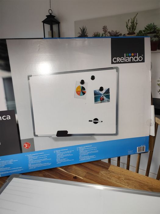 Quadro magnético novo ler anuncio