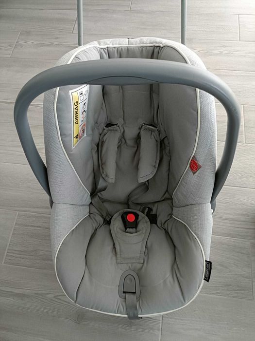 Carrinho Bebecar, ovo e base isofix Hip Hop evolution magic