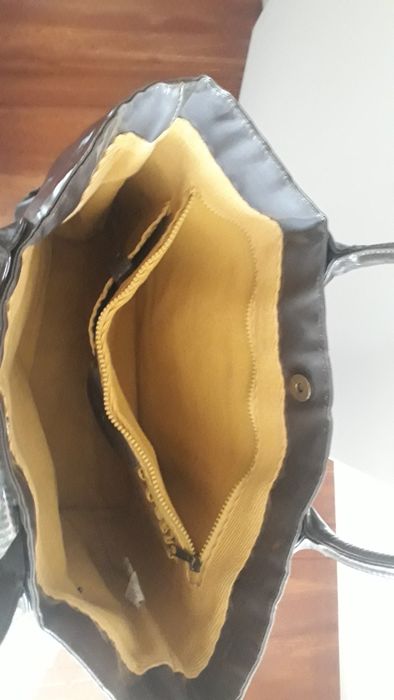 Mala cinzenta Tintoretto