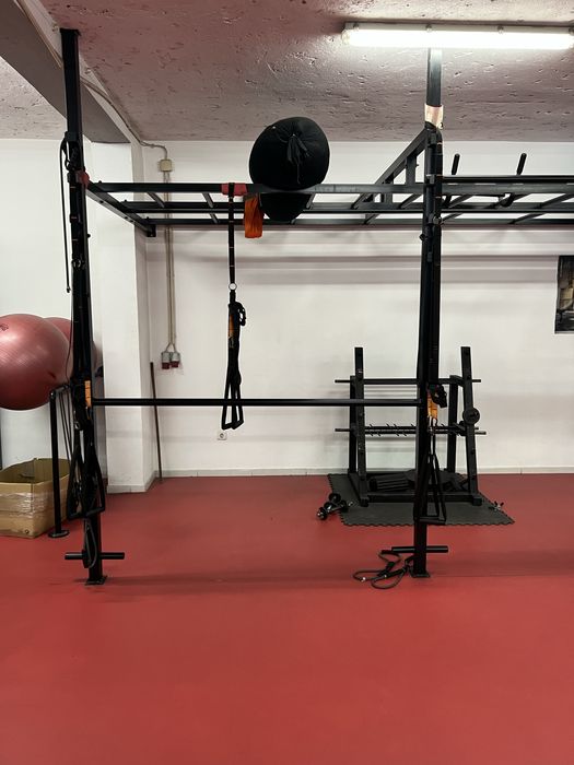 CrossFit Cage452887632224593921
