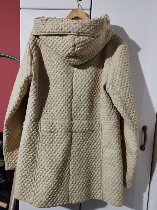 Kurtka  wiosenno-jesienna,na cieplejsze dni zimowe też, rozmiar 44/46.