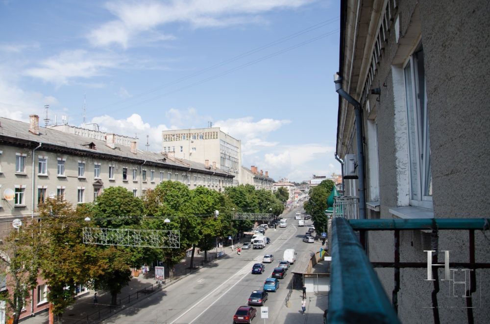 ЦЕНТР 1-кім квартира. вул Руська 20 + Звітні документи