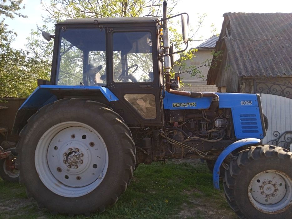 Трактор МТЗ 1025