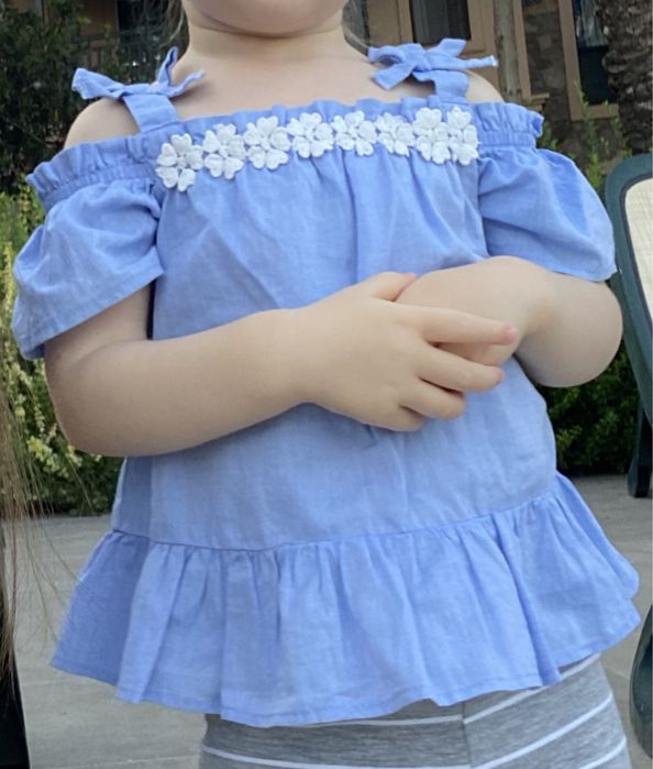 Блуза на дівчинку