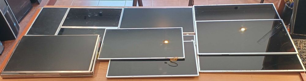 Martyce do laptopa 15,6" lub 17,3 stary model nie slim