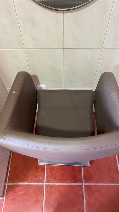 Rampa de lavagem cabelo e cadeira hidráulica