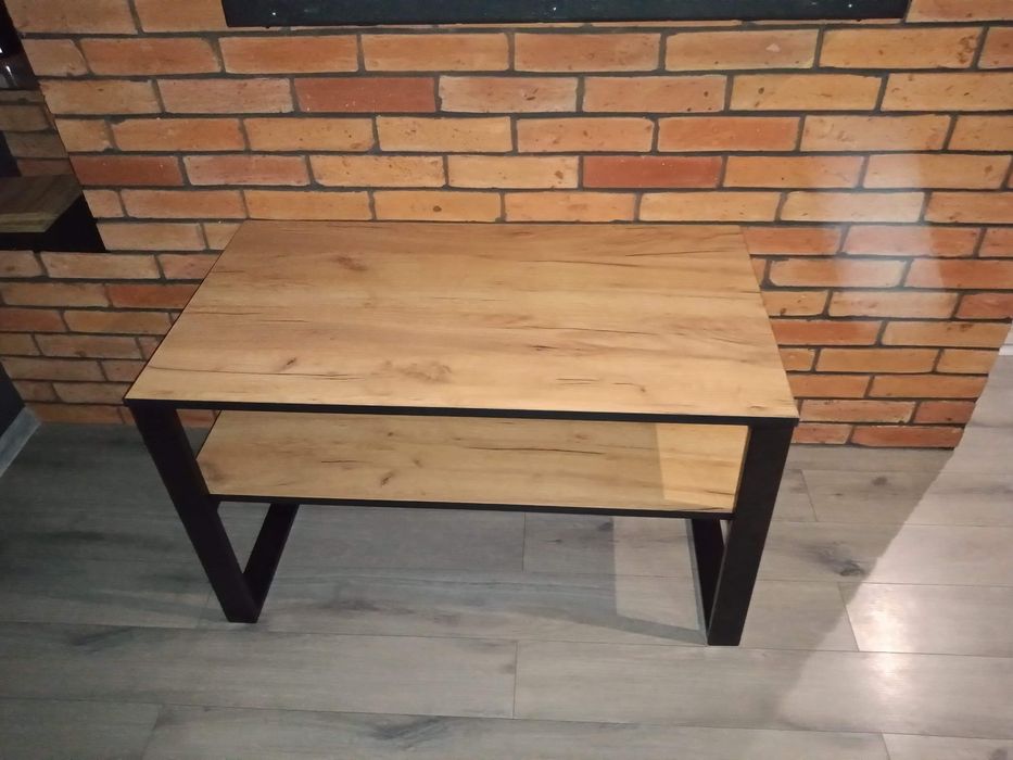 Stolik kawowy industrialny