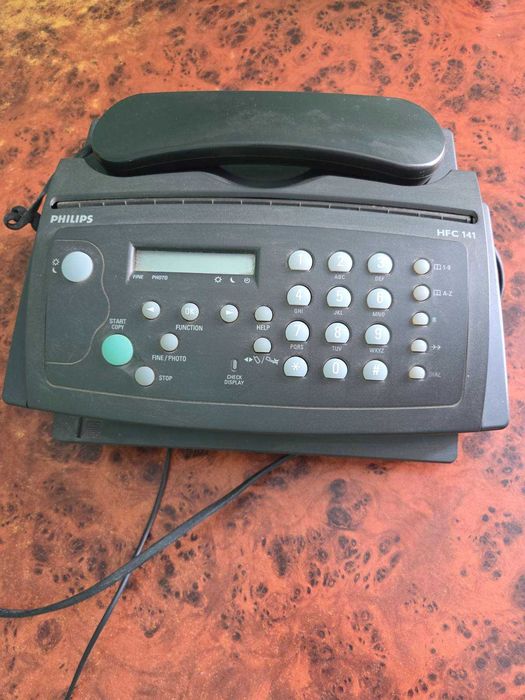 Факсимільний апарат Philips HFC 141