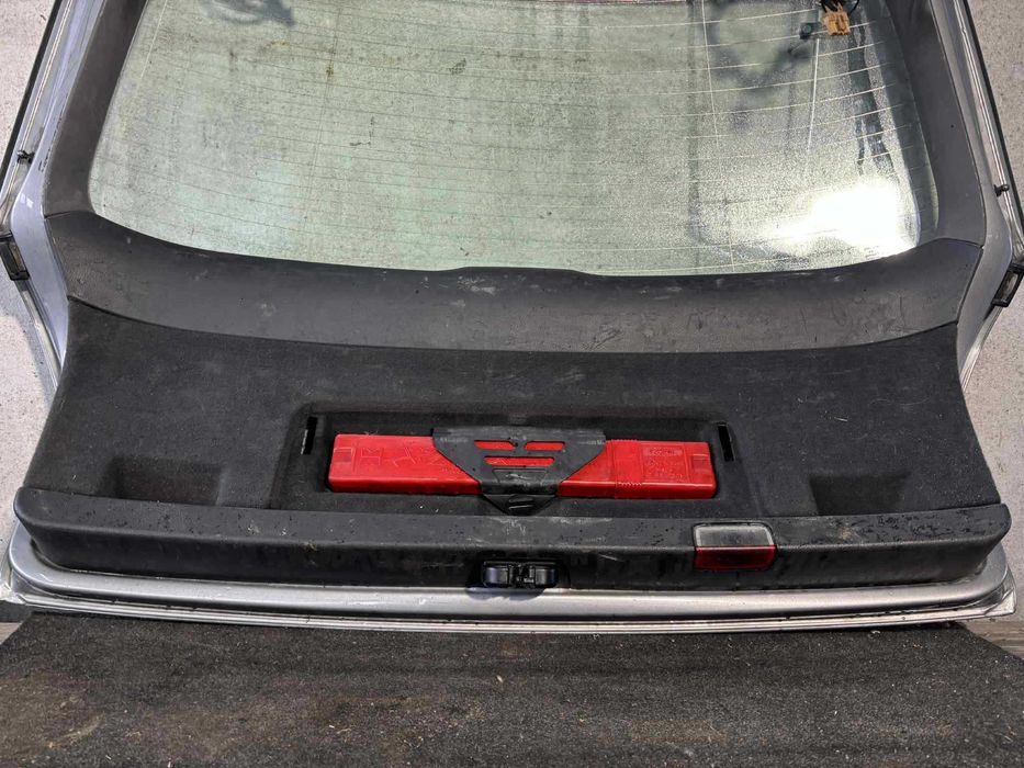 Klapa Bagażnika Tył Tylna Audi A4 B6 KOMBI AVANT