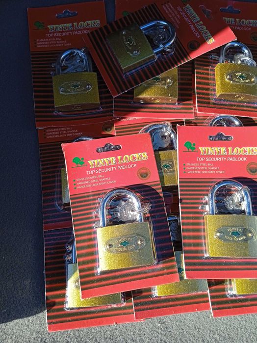 Cadeados por apenas 2.25€.