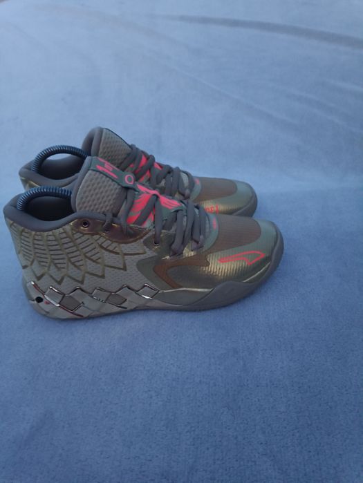 Женские кроссовки 2023 Puma р39