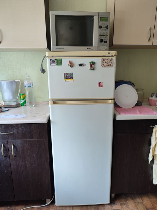 Срочно продам комнату в коммунальной квартире.