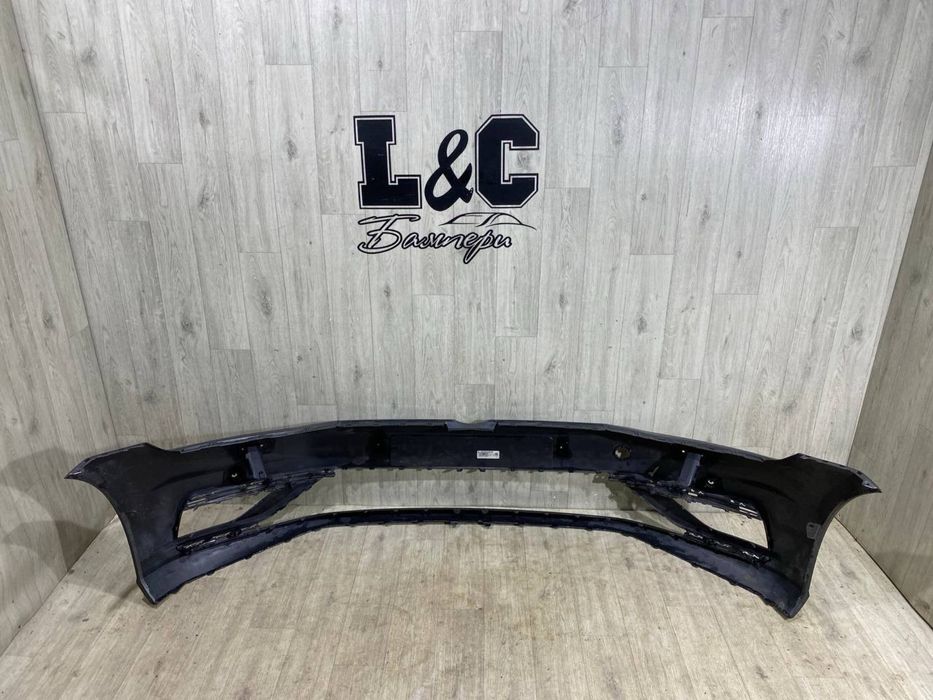 Бампер передний VW Golf 7 // 2017 2018 2019 2020 г. //