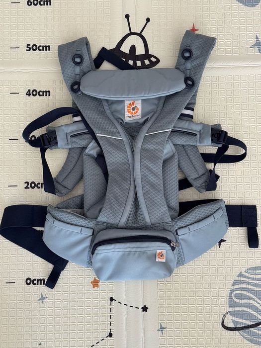 Marsúpio Porta-bebé Ergobaby Omni Breeze Slate Blue (2025)