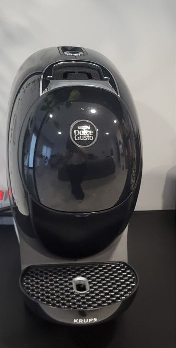 Máquina de cápsulas NEO