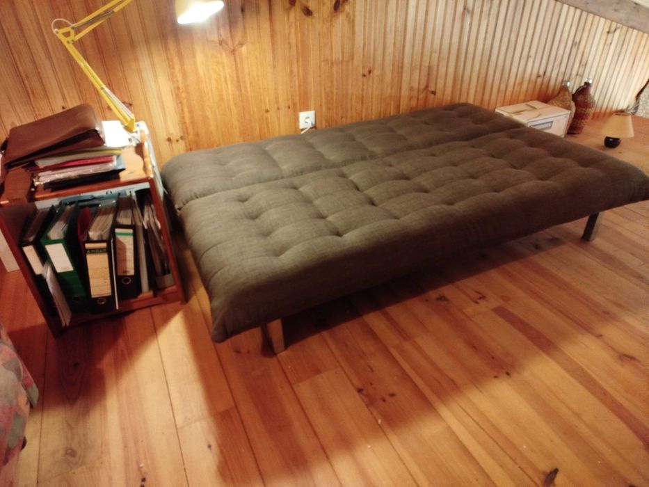 Sofá cama bom estado