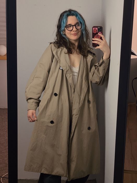 Бежевий тренч  від ZARA