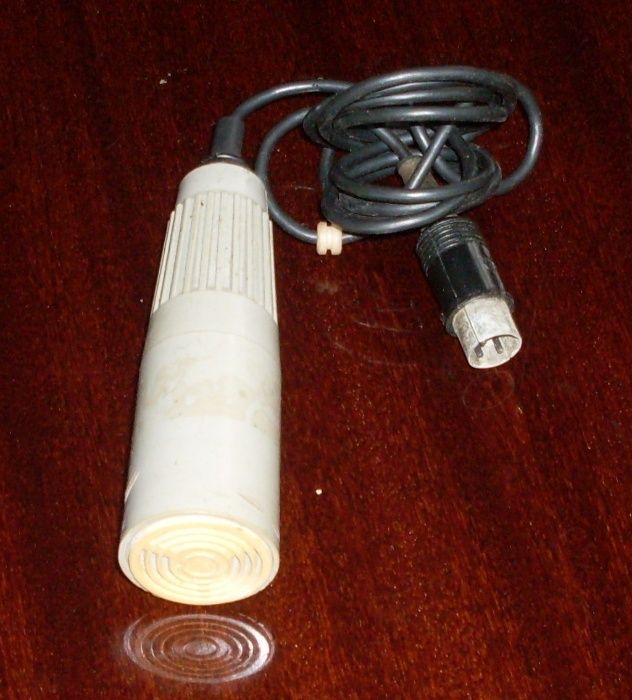 Микрофон рабочий СССР Октава МД-52Б 1983 год знак качества