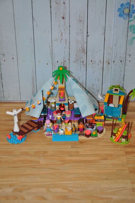 Z0368 Zestaw LEGO Friends 41700-1 Luksusowy kemping na plaży