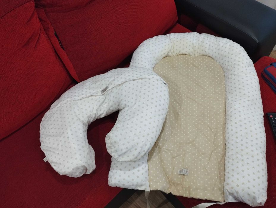 Vendo ninho e almofada de amamentação