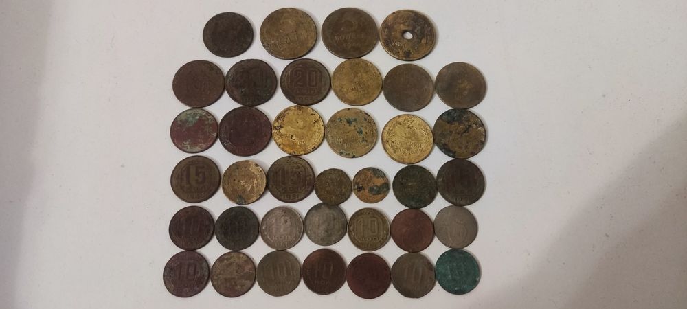 Монеты, крестики нательные иконки одним лотом