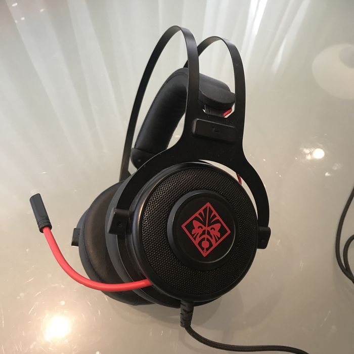 Auriculares OMEN HP