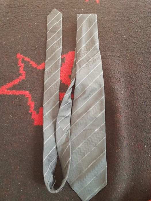 Продам краватку ARMANI.