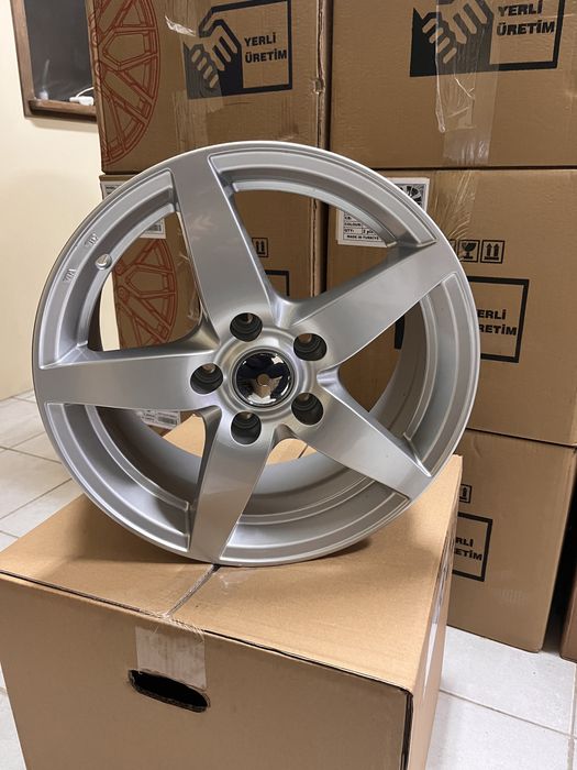 Jantes 16” 5x114.3 Renault Megane Scenic Laguna kia dacia hyundai