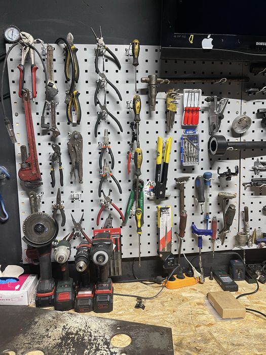 Інструмент для сто