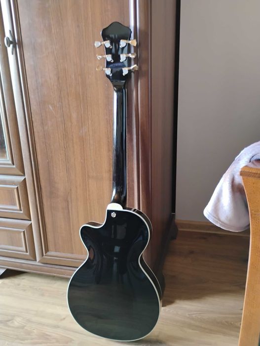 Gitara Hofner hollow body