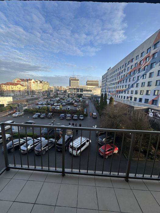 Здам в центрі 2 км квартиру вул. Незалежності