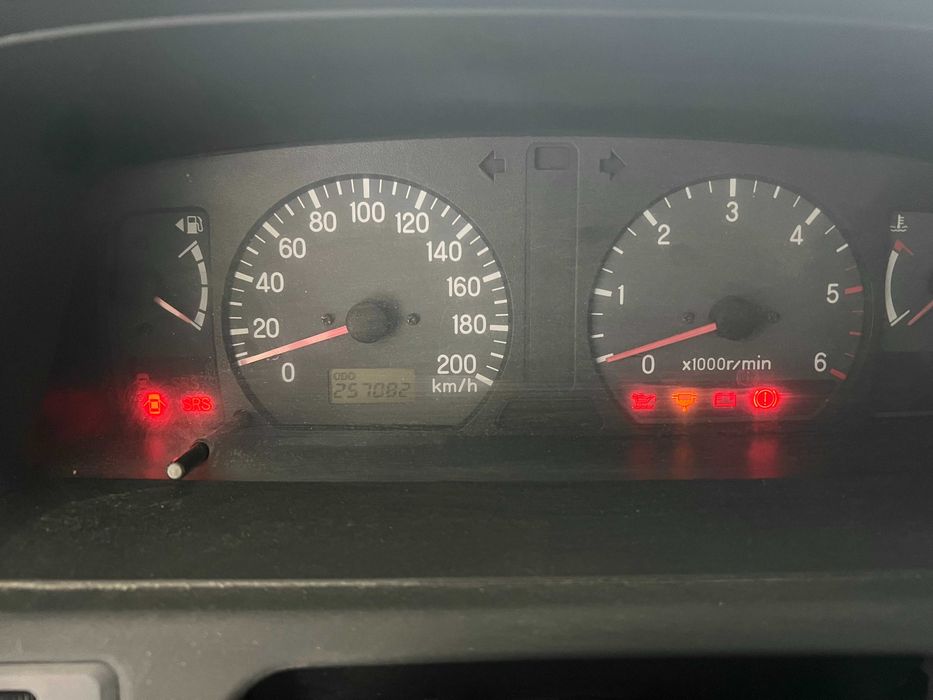 Mitsubishi Pagero 1999