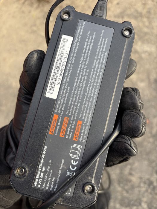 Ładowarka bosch classic 36V-4A