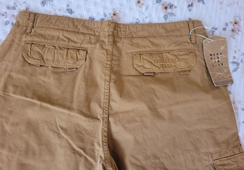 Calções de homem da marca Cheyenne