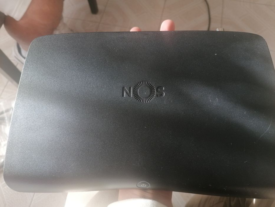 Box android NOS a funcionar perfeitamente tem 2 comandos