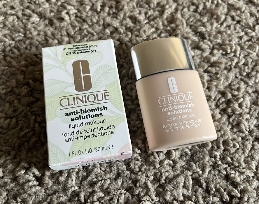 Clinique Anti Blemish Solutions CN 10 Alabaster podkład fluid