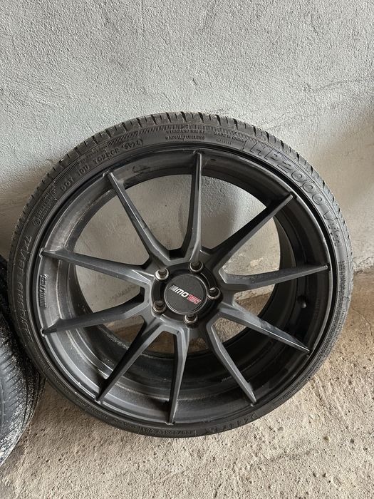 Motec Ultralight 19 8j et48 5x112