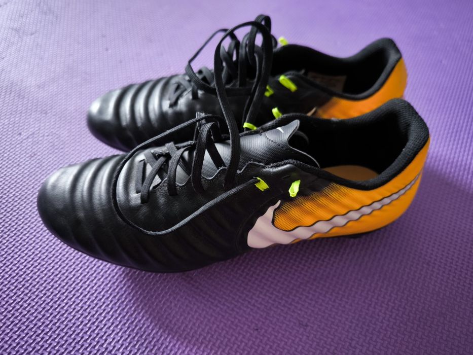 Korki Nike Tiempo Legend 7 rozmiar 44