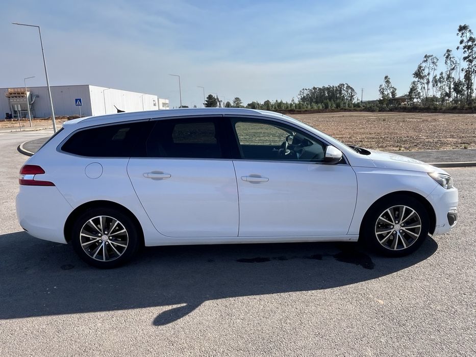 Peugeot  308  blue Hdi allure