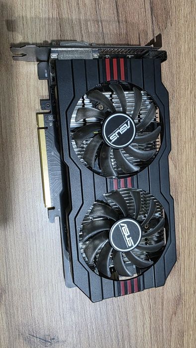 Placa gráfica hd7770 2gb