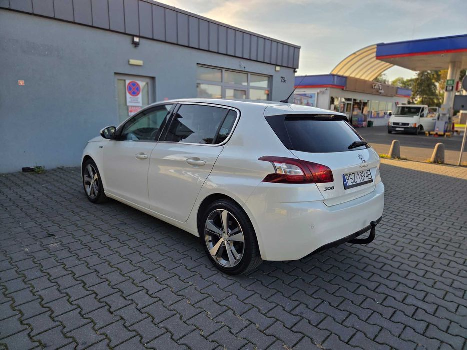 Peugeot 308
