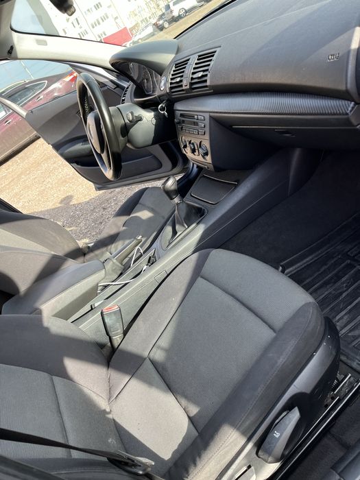 Bmw 1 2006  год газ/бензин